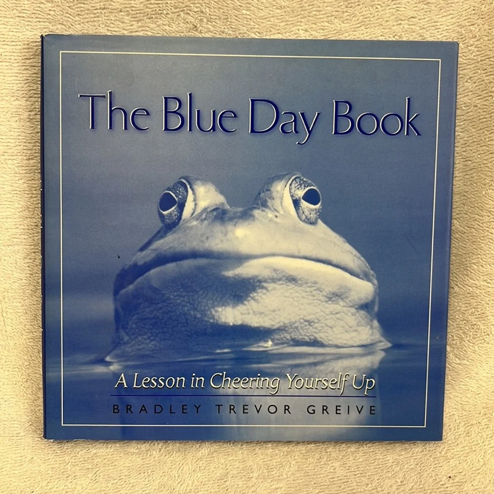 Books - Picture 2 of 5